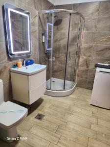 Sea Breeze - Beach Pool & Spa Resort Sauna Gym Heated Pool