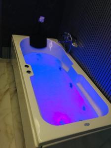 Suite with Private Jacuzzi