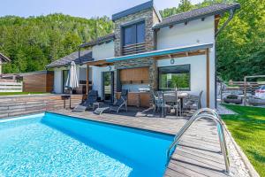 Pool Villa Katja Kranjska Gora - Happy Rentals
