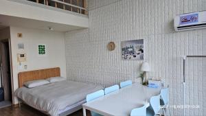 Hongdae Residence-5 1min from Hongik Uni station Exit #1