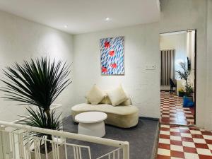 Tommy Home in Central City