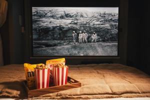 Suite Luxe Eden - Hammam Privé & Cinéma Immersif