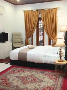 VIlla Omaken Lembang Cisarua