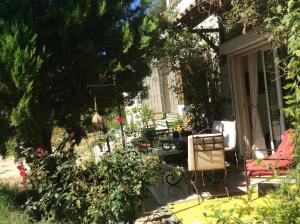 Appartements La Roseraie Camarguaise : photos des chambres