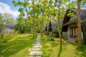 Kayu Jati Cottages