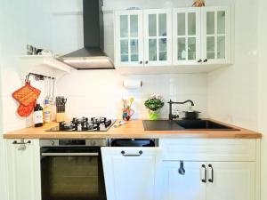 Breezy Garden Hideaway in Pula, Private Garden img18