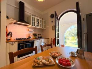 Breezy Garden Hideaway in Pula, Private Garden img16