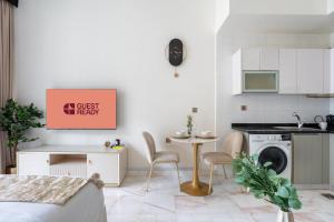 GuestReady - Studio | Stunning Burj Khalifa View