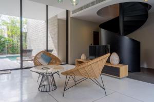 Oceanphere Villa by Prop Hopper