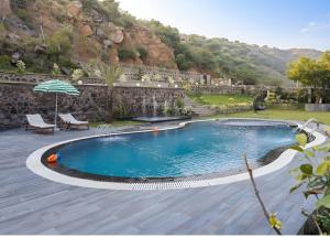 Sidneyland Hill Retreat Beside the Aravallis Amidst Nature