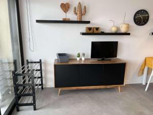 MARCOGVOILE - Golfe de Saint-Tropez - Agréable T2 cabine avec vue sur la marina