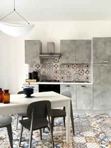 La Majolica charming house with terrace in the heart of Palermo