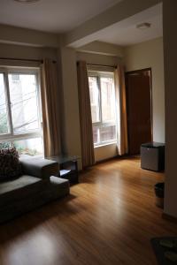 Alleyway Inn - 4 Entire 1BHK Apartment