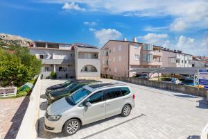 Apartments Crnekovic X Frankopanska