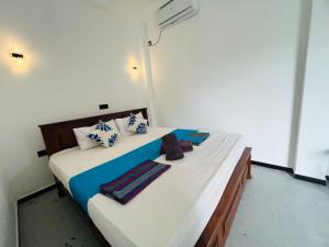 Open Space Luxury Apartments Unawatuna