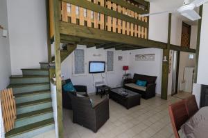 Spacious nest with terrace near the beach