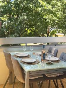 Charmant appartement à 300m des plages de Sainte-Maxime - Parking privé