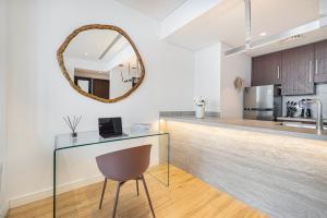 Burj Daman By Luxe Living - Future Museum & Emirates Towers Views