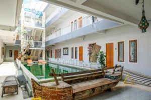 RedDoorz Plus @ Mahendradatta Denpasar