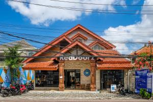 RedDoorz Plus @ Mahendradatta Denpasar