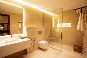 فندق قمة البستان