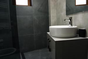 Velaris Downtown Retreat