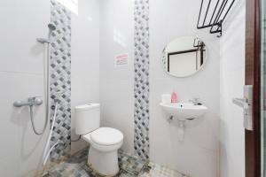 RedDoorz at Lotus House Seminyak