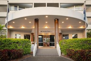 DoubleTree by Hilton Cairns