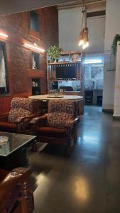 Leela Villa - Ancient Redstone Escape