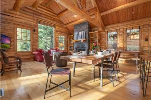 RMR: Granite Ridge Cabin 7586 in Teton Village