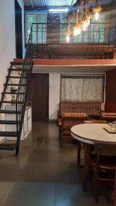 Leela Villa - Ancient Redstone Escape