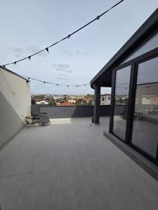 Penthouse-Style Flat with Large Terrace