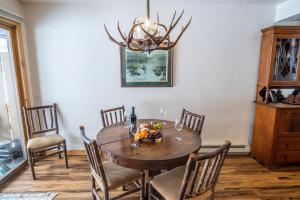 RMR: Cedars 1412 Condo in The AspensWilson WY