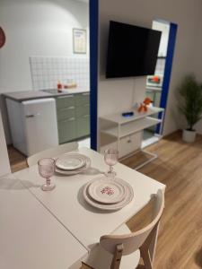 VibrantApt - Ruhig & Modern - 15 Min ins Zentrum - Uniklinik-Nähe - Privatparkplatz - Schnelles WLAN - Terrasse