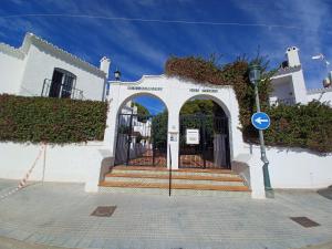 PINOS 20 MENYBER