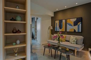 Azur by Stylish Stays