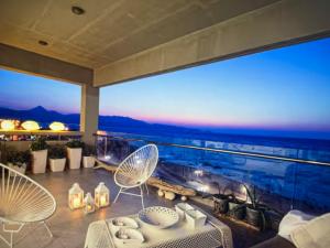 Amazing views above Heraklion