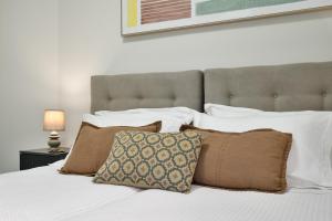 Coralie 3 bedroom apartment 40m from the beach