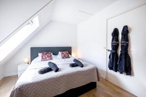 Theislandlife Vakantiehuis met privé jacuzzi en 3 B&B kamers