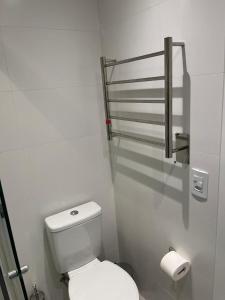 Apartamento Novo e Moderno no Batel