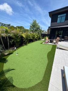 Coastal Luxe, SaltPool Spa, 5miles to Siesta