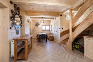 Łobrotno Gaździna - góralska chałupa na wyłaczność