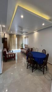 Apto Ubatuba - Praia Grande 200m - Lar Doce Mar