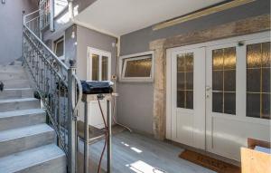 Awesome Apartment In Vodnjan With Wifi