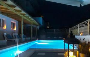 1 Bedroom Amazing Apartment In Hvar