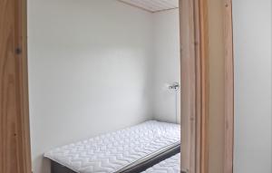 Nice Home In Hanstholm With House Sea View