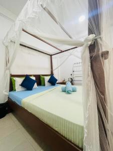 Lunai Hotel & Restaurant
