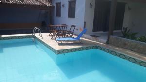 Casa independente com piscina emCabo Frio RJ