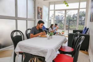 FabHotel Eleanora Inn - New Town