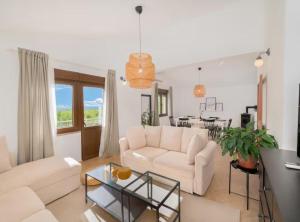 Villa Mima Pool Retreat